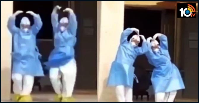 medical staff dances after coronavirus recovery in patients in China