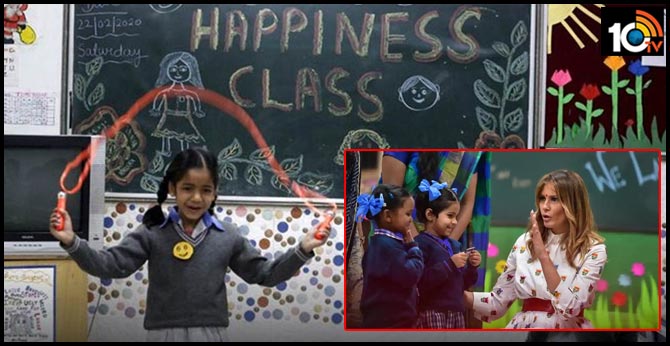 What is Delhi’s ‘happiness class’, and how is it implemented?
