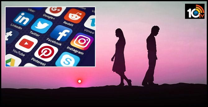 ప్రేమించినవాళ్లకు బ్రేకప్ చెప్పారా?.. అయినా సోషల్ మీడియా మిమ్మల్ని వదలదు ప్రేమించినవాళ్లకు బ్రేకప్ చెప్పారా?.. అయినా సోషల్ మీడియా మిమ్మల్ని వదలదు