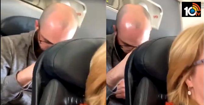 video-man-punching-woman-reclined-seat-continuously-goes-viral