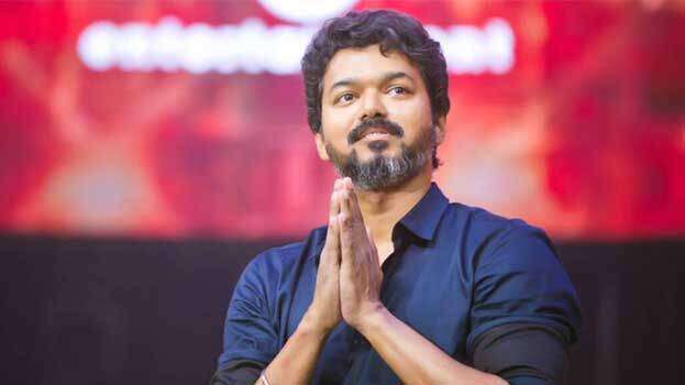 Vijay Deverakonda Announced 1.30 Crores For Corona Crisis