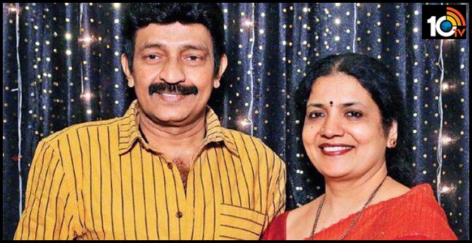 Actor Rajasekhar, Jeevitha Support To Junior Artists