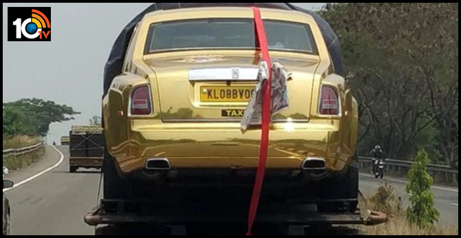 Gold Rolls-Royce cab in Kerala goes viral