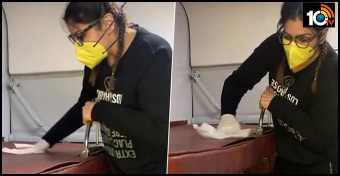 Raveena Tandon cleans train cabin