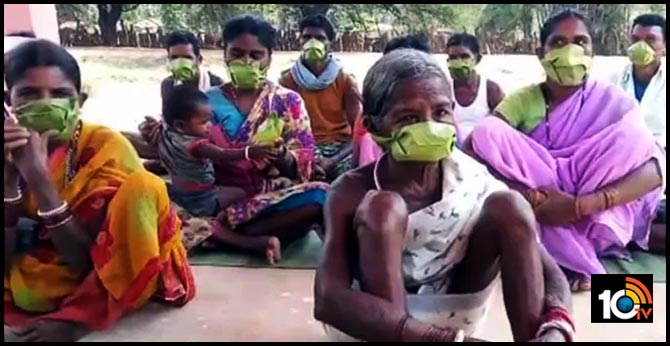 Tribals In Bastar Make Masks From Palm Leaves, Stay In To Fight COVID-19