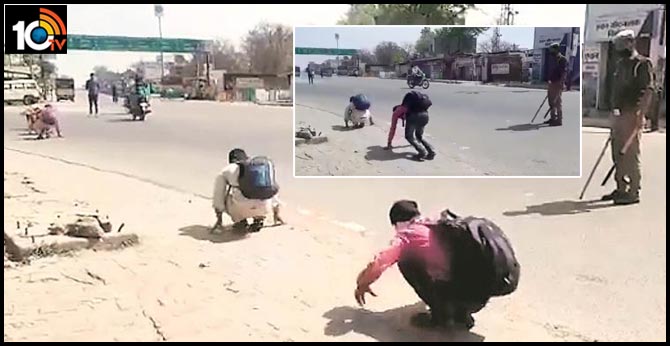 UP constable removed from duty after making returning labourers squat & hop