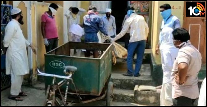 Villagers cremated 55 years old woman after her died due to illness in Karimnagar 