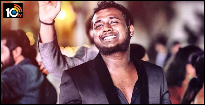 attack on big boss 3 telugu  winner rahul sipligaunj in pub 