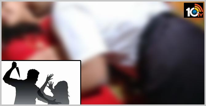 ఒంటరి ఆంటీ..10 మందితో అఫైర్ ..ఆ టైమ్ లో ఫోన్లు మోగటంతో హత్య చేసిన ప్రియుడు ఒంటరి ఆంటీ..10 మందితో అఫైర్ ..ఆ టైమ్ లో ఫోన్లు మోగటంతో హత్య చేసిన ప్రియుడు