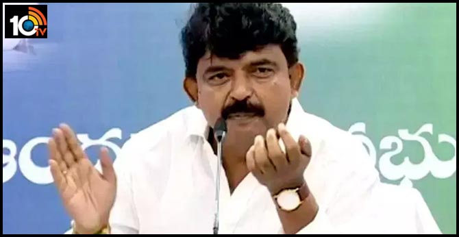 28వేల మంది విదేశీయులు, ఎన్నారైలను గుర్తించాం : పేర్ని నాని 28వేల మంది విదేశీయులు, ఎన్నారైలను గుర్తించాం : పేర్ని నాని