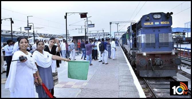 Women’s day special : An all-women crew ran this passenger train in Hyderabad