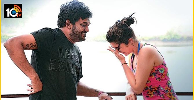 పూరి, చార్మీ కలిసి తాళం వేశారు.. పూరి, చార్మీ కలిసి తాళం వేశారు..