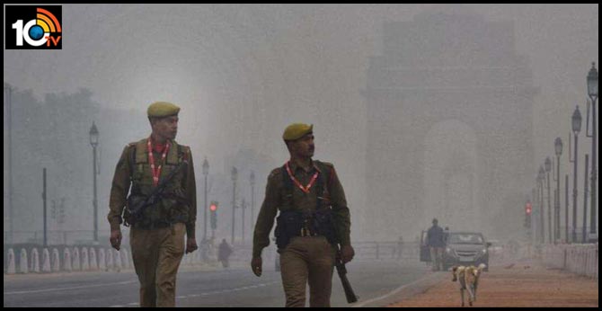 Dip in Delhi's air quality; IMD predicts strong surface winds