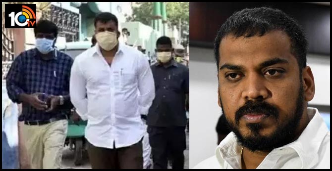 కరోనా భయం..ఇంట్లోనే మంత్రి అనీల్ కుమార్ యాదవ్ కరోనా భయం..ఇంట్లోనే మంత్రి అనీల్ కుమార్ యాదవ్