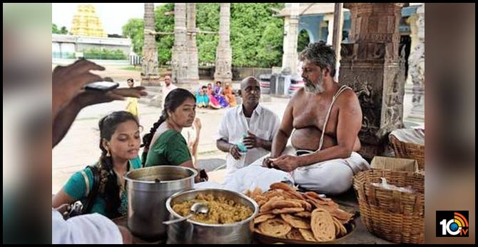 Theertham, Sattari, Prasadas stop In Temples
