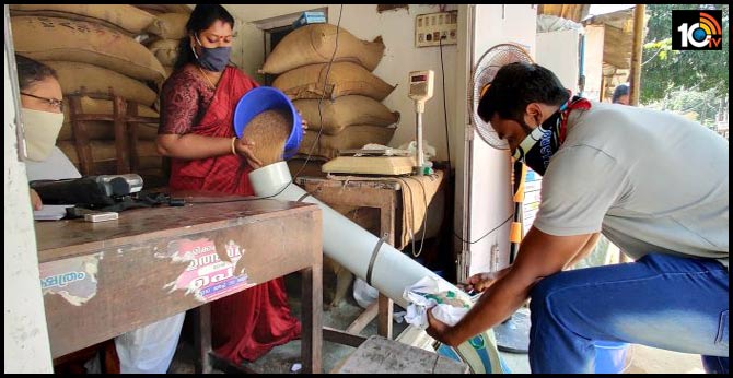 పేదోడికి సాయం : ఏపీలో నాలుగో విడత రేషన్ పేదోడికి సాయం : ఏపీలో నాలుగో విడత రేషన్