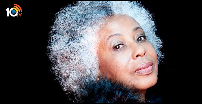 Grey hairs sometimes regain their colour when we feel less stressed