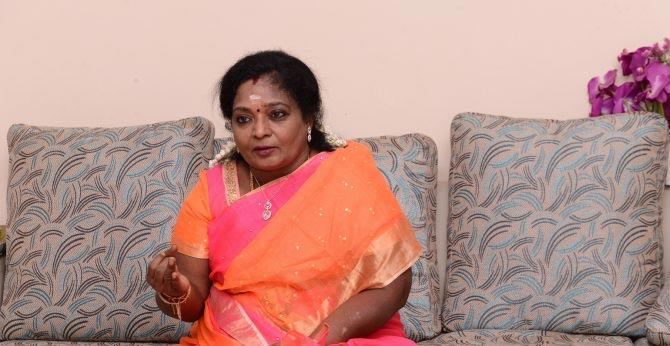 త్వరలోనే విశ్వవిద్యాలయాల్లో వీసీలు, అధ్యాపక పోస్టుల భర్తీ : గవర్నర్ త్వరలోనే విశ్వవిద్యాలయాల్లో వీసీలు, అధ్యాపక పోస్టుల భర్తీ : గవర్నర్