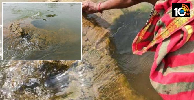 Odisha: 500-year-old submerged temple resurfaces in Mahanadi