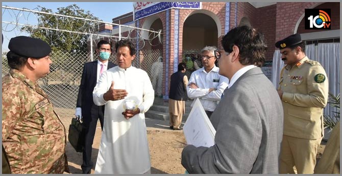 Pakistan crosses 1 lakh  Covid-19 cases, death toll above 2k