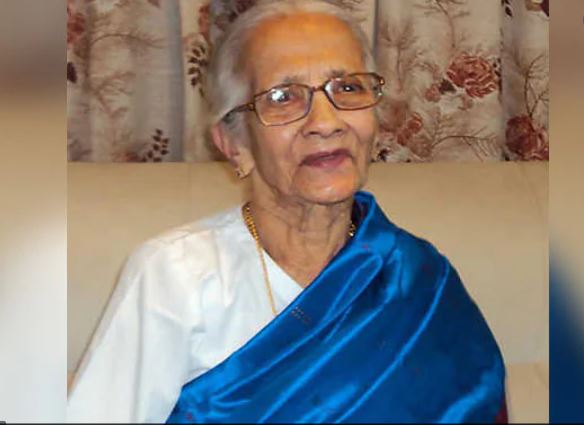 9రోజుల్లో కరోనాను జయించిన 99ఏళ్ల బామ్మ : ఉక్కు పిండమే 9రోజుల్లో కరోనాను జయించిన 99ఏళ్ల బామ్మ : ఉక్కు పిండమే