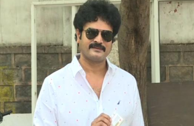 దాసరి ఆస్తుల గొడవ : దాసరి అరుణ్ కుమార్ ఏమన్నారంటే దాసరి ఆస్తుల గొడవ : దాసరి అరుణ్ కుమార్ ఏమన్నారంటే