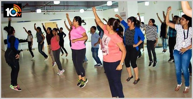 New Trict to Cheating with name of Jumba Dance in Hyderabad, Gacchibowli police arrested them