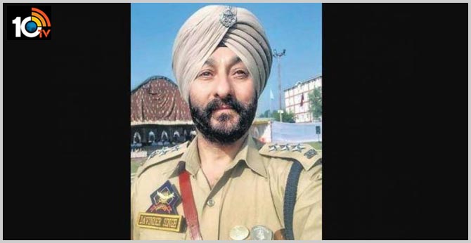 Suspended J&K DSP Davinder Singh gets bail in terror case