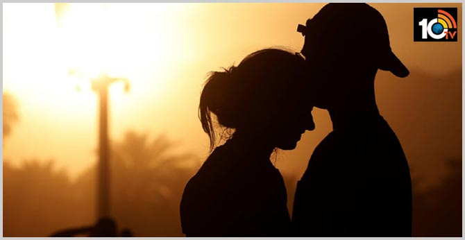 Tamil  married woman who fled with a 16-years young boy in Ramanathapuram