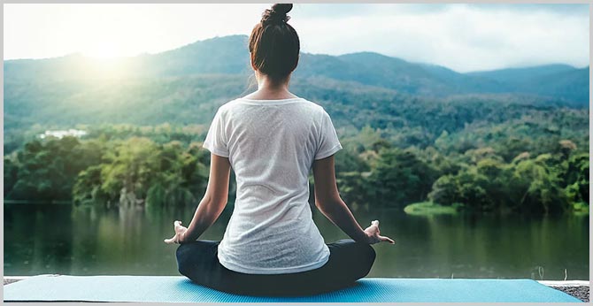 Yoga చేయ్యండి..ఒత్తిడికి దూరంగా ఉండండి Yoga చేయ్యండి..ఒత్తిడికి దూరంగా ఉండండి