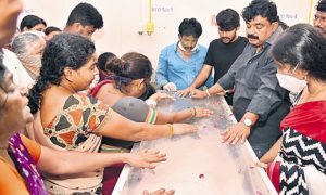 minister nani at dead body 