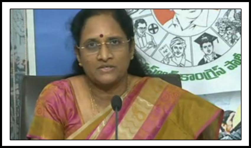 గుంటూరు యువతి నగ్న వీడియోల కేసు.. నిందితులను కఠినంగా శిక్షించాలన్న వాసిరెడ్డి పద్మ గుంటూరు యువతి నగ్న వీడియోల కేసు.. నిందితులను కఠినంగా శిక్షించాలన్న వాసిరెడ్డి పద్మ