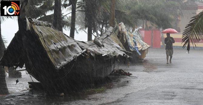 south west monsoons  entered in kerala coast, several parts receive rains