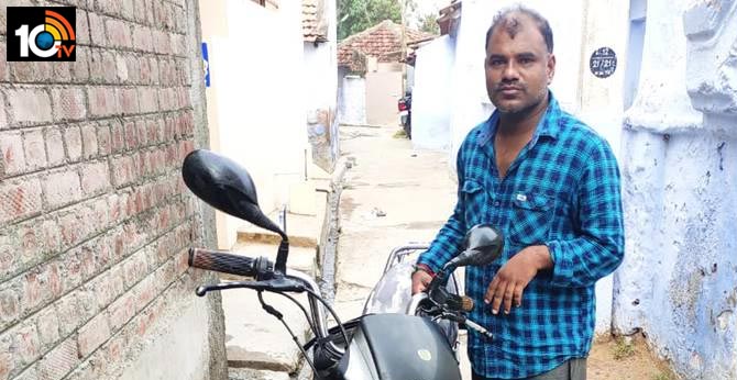 మంచి దొంగ: బైక్ను దొంగలించి తిరిగి పార్శిల్ ద్వారా పంపాడు మంచి దొంగ: బైక్ను దొంగలించి తిరిగి పార్శిల్ ద్వారా పంపాడు