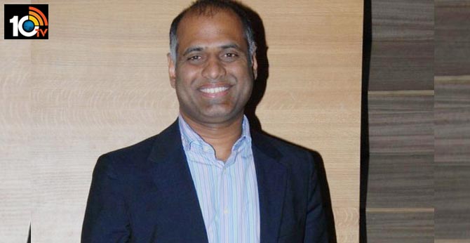పారిశ్రామికవేత్త పీవీపీ పై కేసు : దౌర్జన్యం చేశారని ఆరోపణ పారిశ్రామికవేత్త పీవీపీ పై కేసు : దౌర్జన్యం చేశారని ఆరోపణ