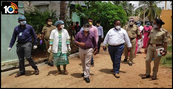 వంట మాస్టర్ కు కరోనా…. పెళ్లి వారు క్వారంటైన్ కి వంట మాస్టర్ కు కరోనా…. పెళ్లి వారు క్వారంటైన్ కి