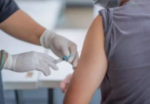 Coronavirus Vaccine: Oxford-Astrazeneca COVID-19 Vaccine Is Winning Praises 