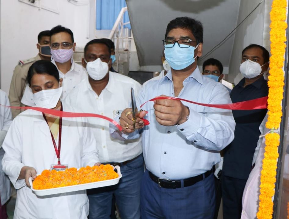 Jharkhand CM Hemant Soren inaugurates Plasma Donation Centre for seriously ill RIMS