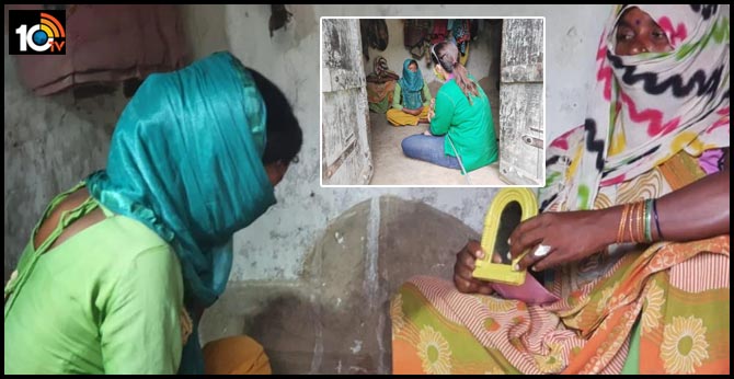 అక్కడ, పని కావాలంటే పడుకోవాల్సిందే.. యూపీలో లాక్డౌన్ దారుణాలు, యథేచ్చగా బాలికల లైంగిక దోపిడీ అక్కడ, పని కావాలంటే పడుకోవాల్సిందే.. యూపీలో లాక్డౌన్ దారుణాలు, యథేచ్చగా బాలికల లైంగిక దోపిడీ