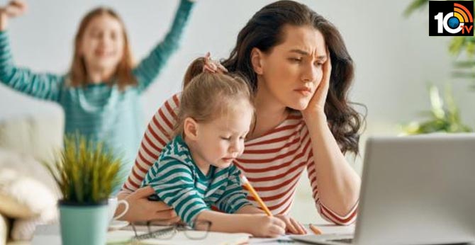 Corona effect: See how Parents can suffering problems with online classes