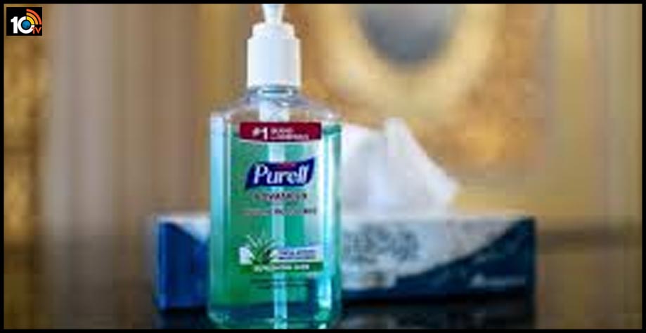alcohol-lovers-are-drinking-sanitizers-for-a-kick