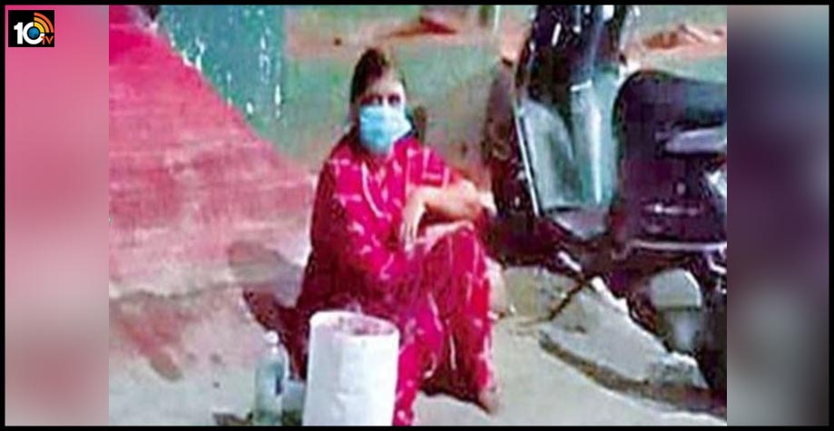 corona-hyderabad-son-refuses-to-not-allow-mother-to-enter-home-in-film-nagar