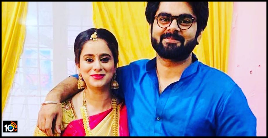 యంగ్ డైరెక్టర్ పెళ్లి! కాస్త గందరగోళం? యంగ్ డైరెక్టర్ పెళ్లి! కాస్త గందరగోళం?