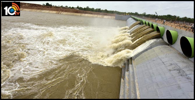గోదావరి నుంచి 530 టీఎంసీలు వినియోగించుకోనున్న తెలంగాణ గోదావరి నుంచి 530 టీఎంసీలు వినియోగించుకోనున్న తెలంగాణ