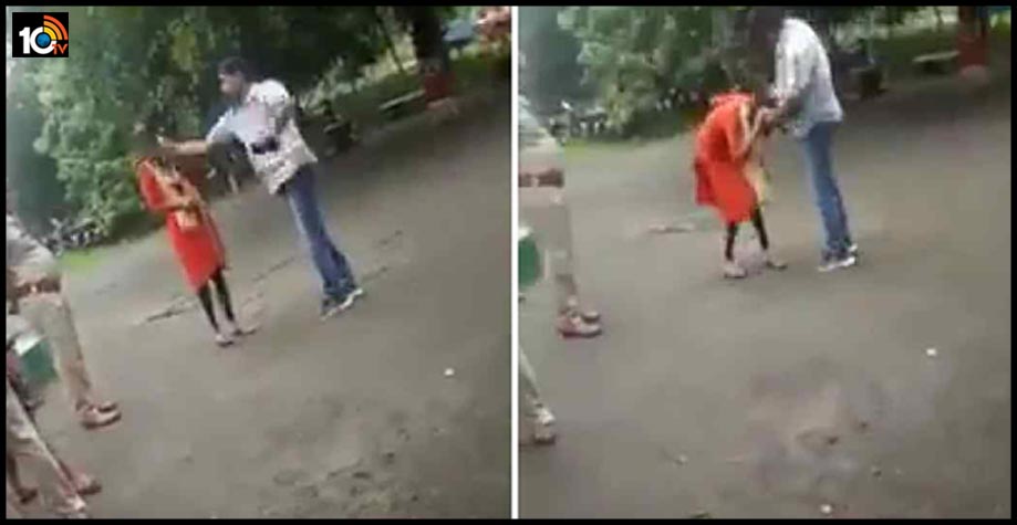 jharkhand-police-slap-teen-dalit-girl