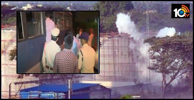 విశాఖ ఎల్జీ పాలిమర్స్ కేసు నిందితులకు 14 రోజులు రిమాండ్ విశాఖ ఎల్జీ పాలిమర్స్ కేసు నిందితులకు 14 రోజులు రిమాండ్