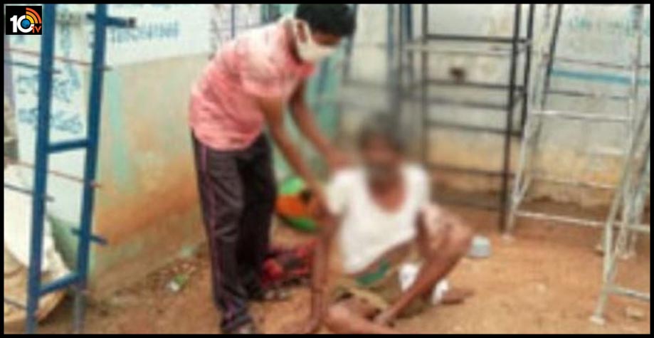 108-ambulance-staff-left-covid-19-patient-on-roadin-anantapuram-madakasira-mandal