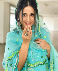Celebrity social media photos: Suhana Khan, Asim Riaz, Hina Khan and others