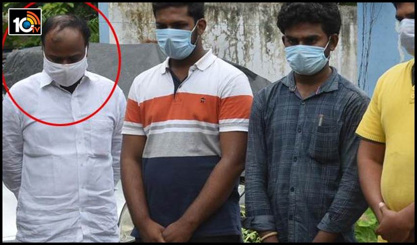 మద్యం అక్రమ రవాణా కేసులో బీజేపీ నేత అరెస్టు మద్యం అక్రమ రవాణా కేసులో బీజేపీ నేత అరెస్టు