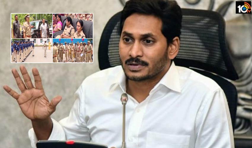 తప్పు ఎవరు చేసినా తప్పే.. వ్యవస్థలో మార్పు రావాలనే పోలీసులపైనా చర్యలు తప్పు ఎవరు చేసినా తప్పే.. వ్యవస్థలో మార్పు రావాలనే పోలీసులపైనా చర్యలు